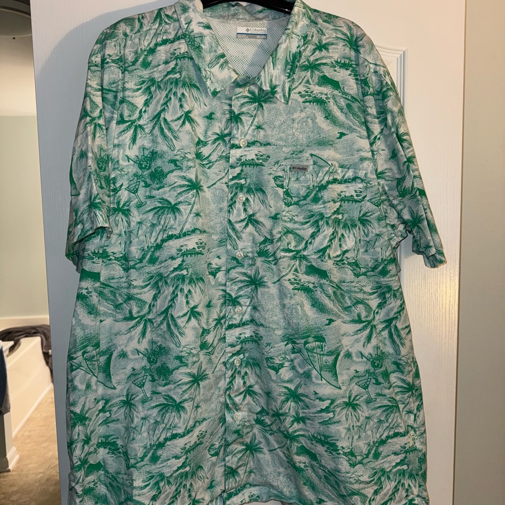 PFG Green Tropical Print Men's Shirt